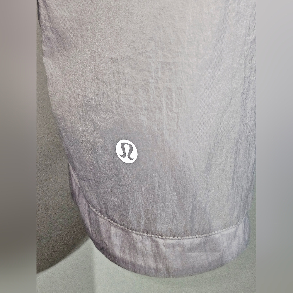 Lululemon In The Clear Jacket Silver Lilac Size 8 - Picture 7 of 8